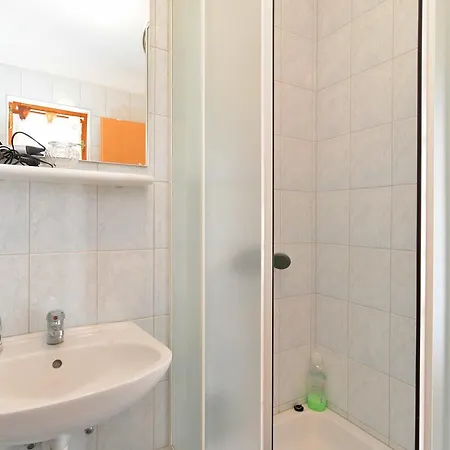 بيت للعطل House 1717