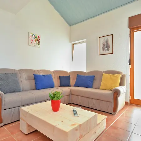 House 1717 *